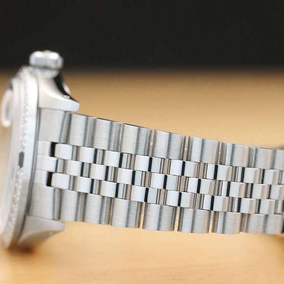 Sale! Rolex Sapphire 36mm Date 18k White Gold Watch - Picture 5 of 8